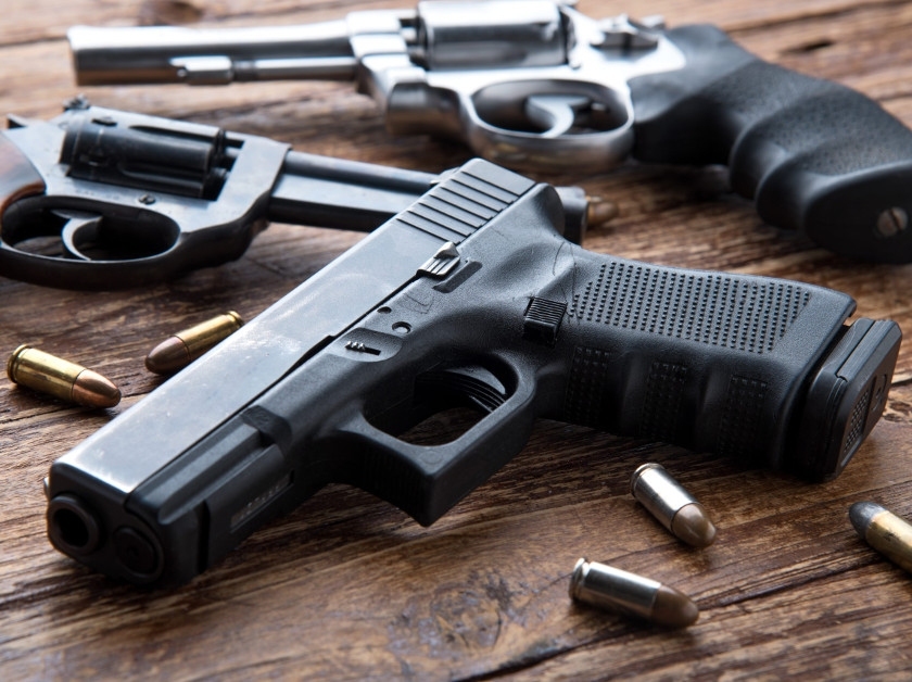 Odhad ceny zbraně pro dědické řízení 